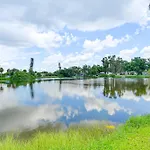 Lakefront Venice Home 4 Mi To Manasota Key Beach!