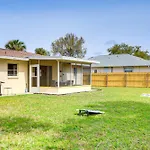 Venice Home With Fenced Yard 4 Mi To Beach!