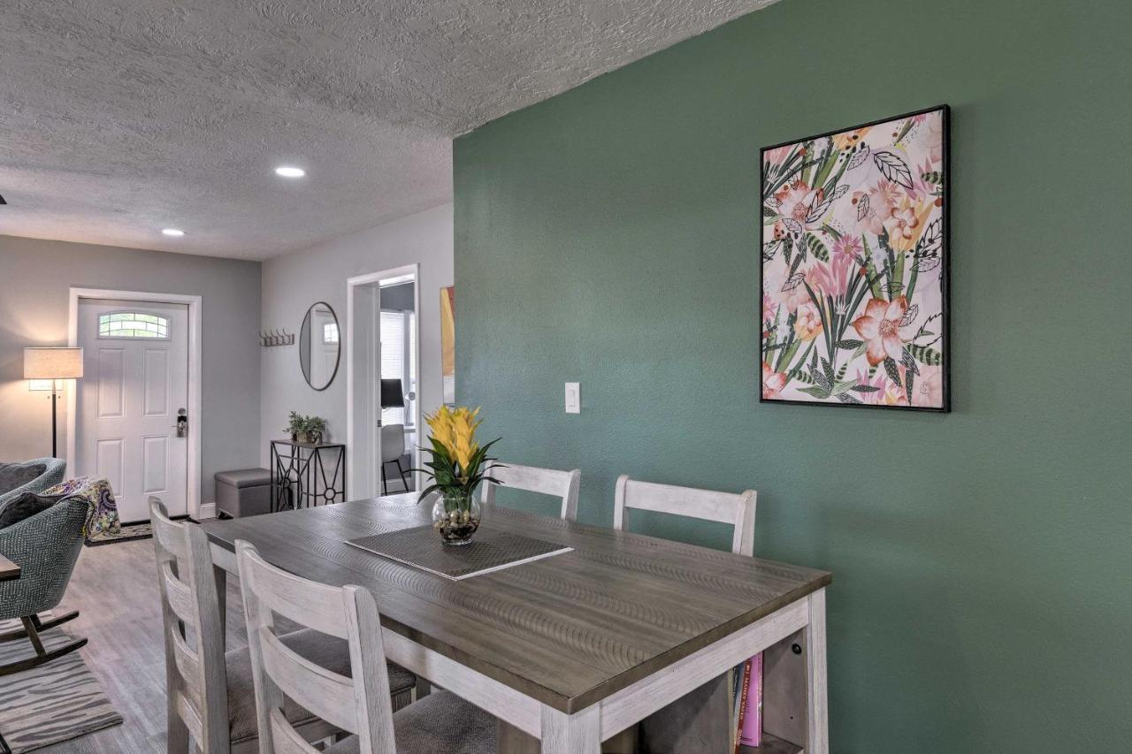 Ferienhaus Bright Getaway Less Than 1 Mi To Historic Dtwn *