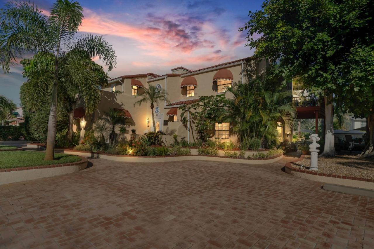 Banyan House Vacation Hotel Venice