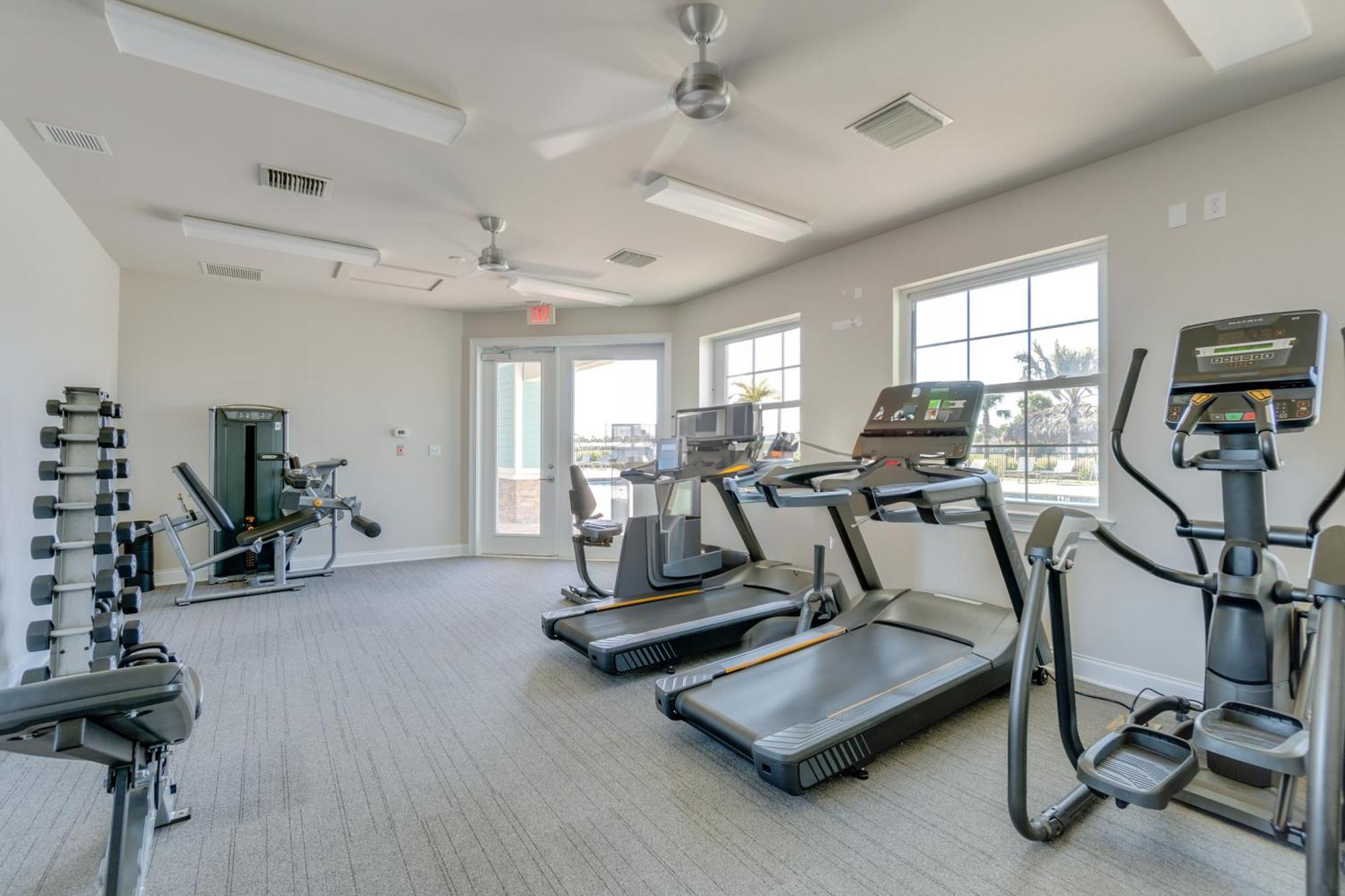 Villa Coastal With Patio And Amenities! Venice