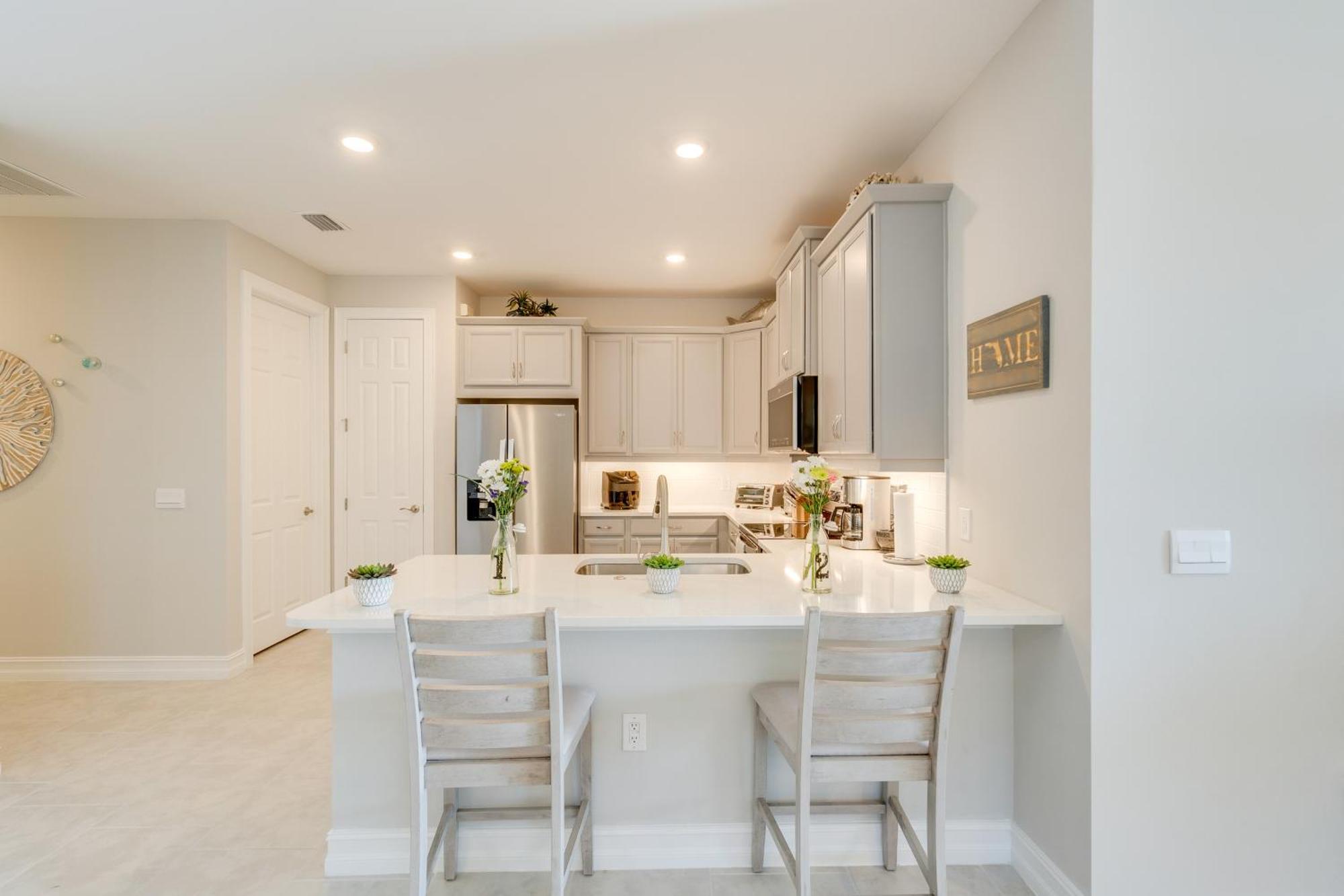 Coastal With Patio And Amenities! Villa *