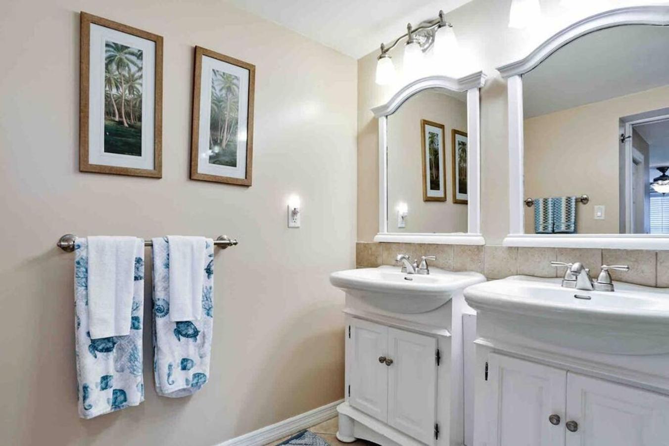 Holiday home Great Shape After Milton -gorgeous Pool! - Os Venice