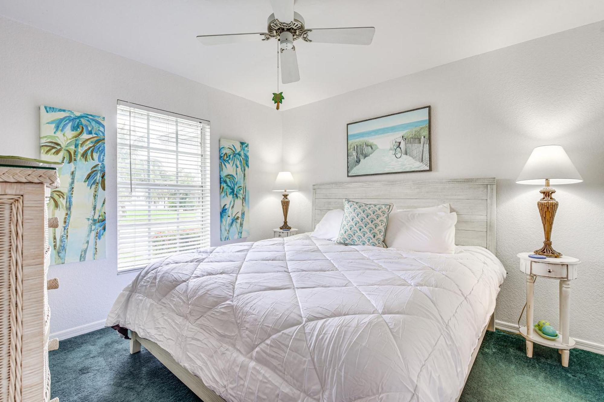 Lakefront 4 Mi To Manasota Key Beach! Holiday home *