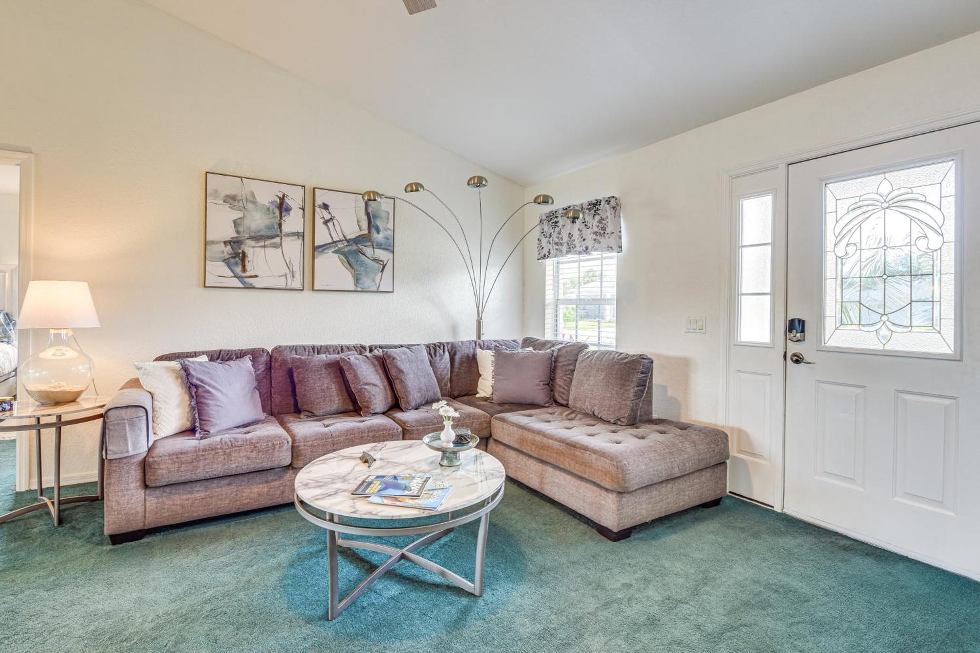 Holiday home Lakefront 4 Mi To Manasota Key Beach! *