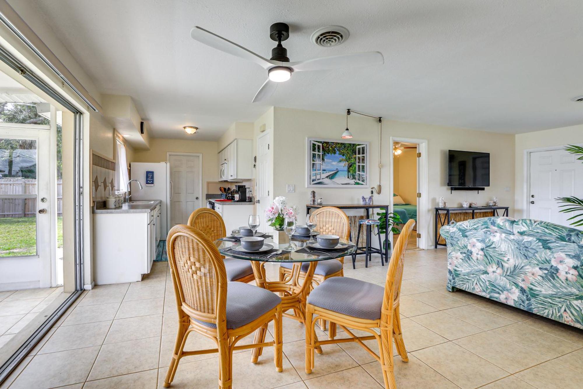 Ferienhaus With Fenced Yard 4 Mi To Beach! Venice