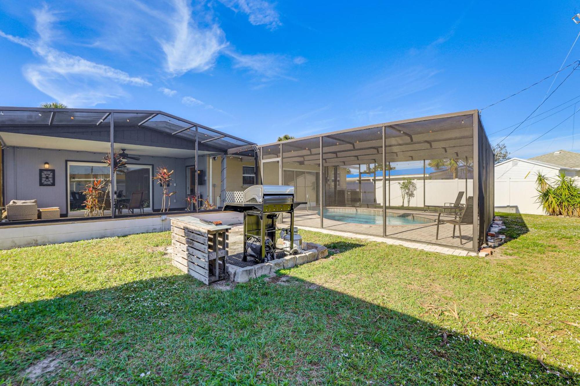 4 Mi To Historic Dtwn With Heated Pool!