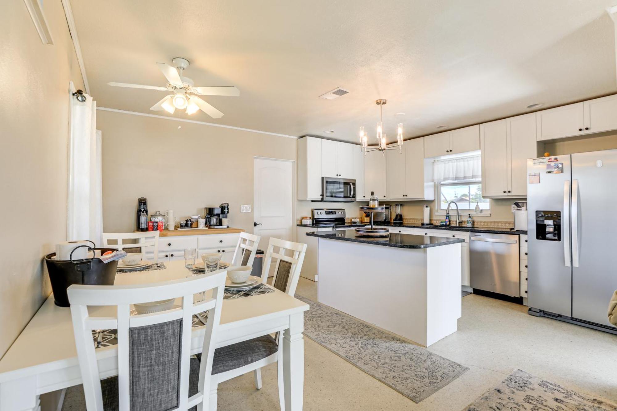 4 Mi To Historic Dtwn With Heated Pool! *