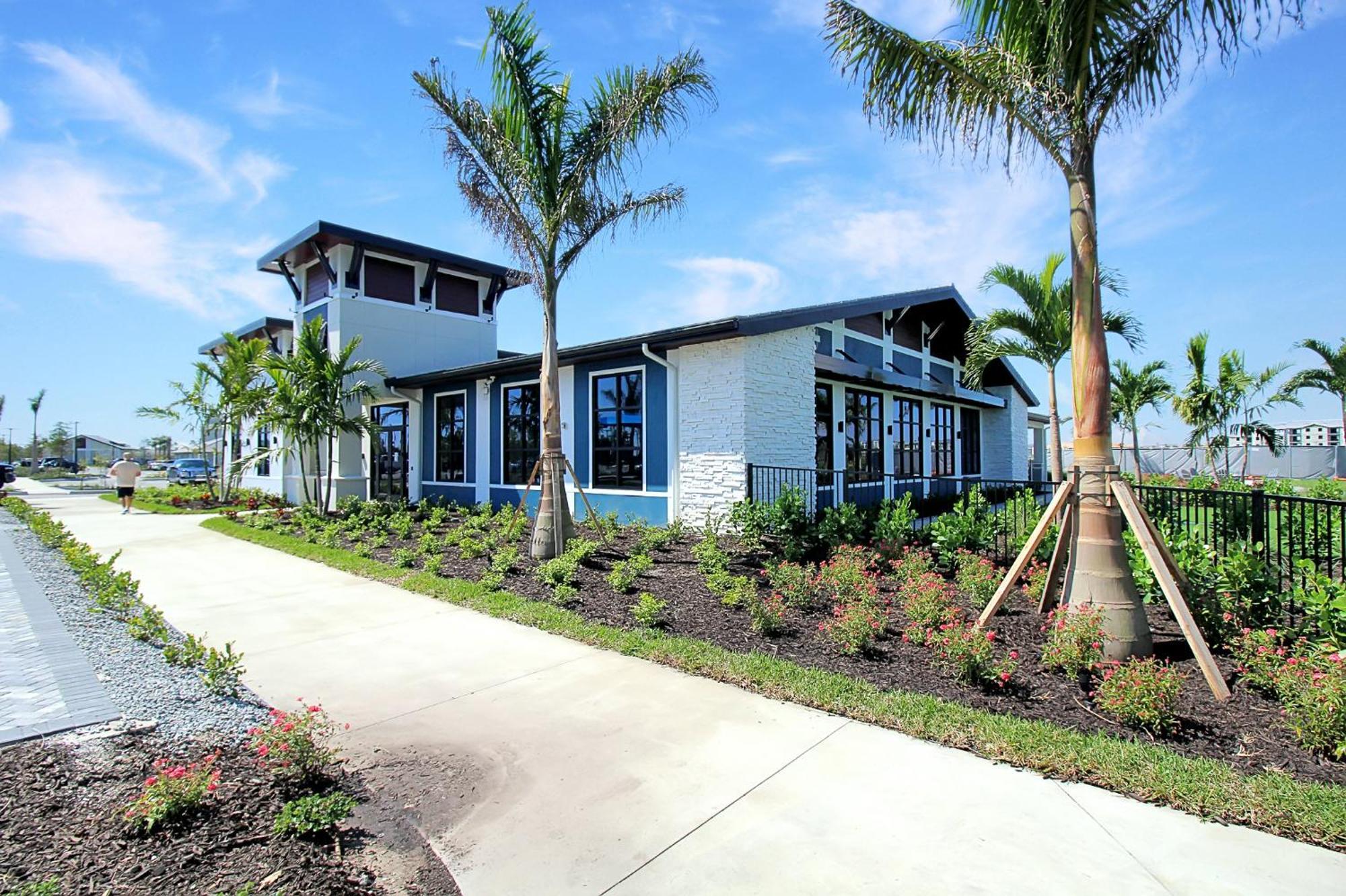 Golf And Getaway Golf View Wellen Park Apartment *