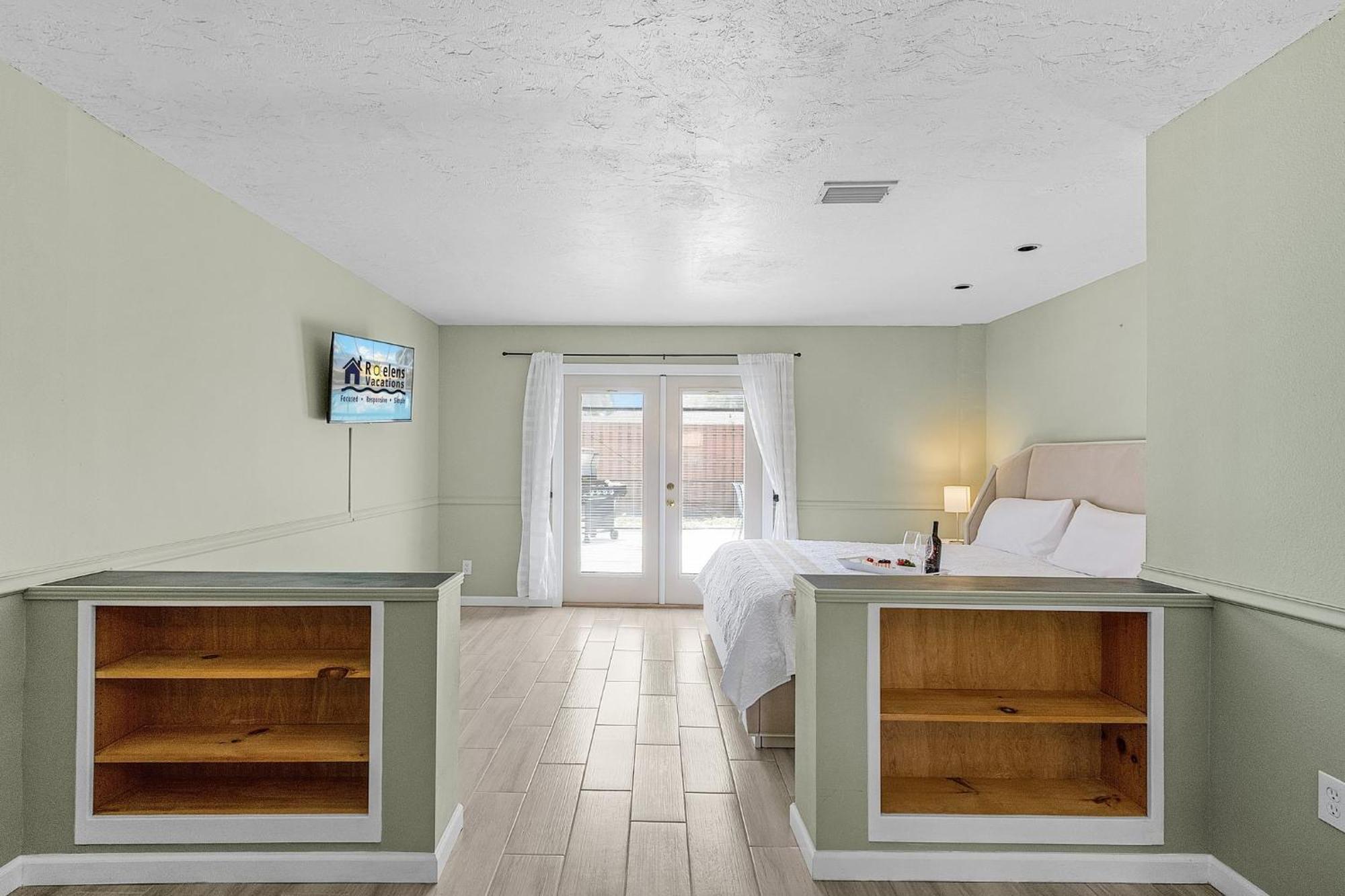 Ferienhaus Saltwater Pool, Pet Friendly, Grill And Picnic Table - A Time For Paws - Roelens Vacations *