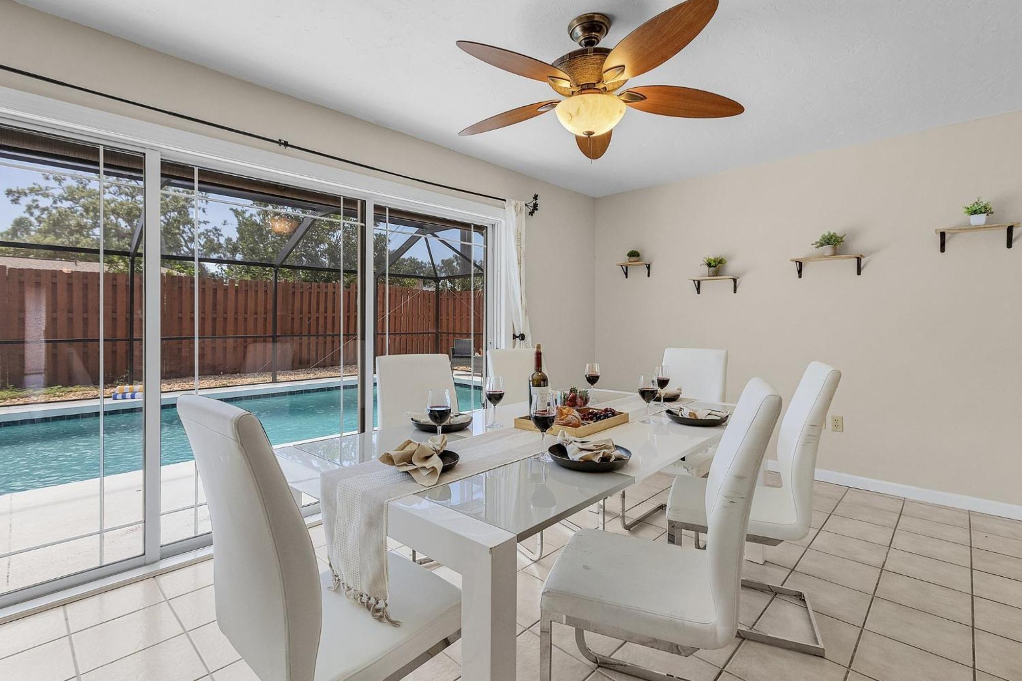 Ferienhaus Saltwater Pool, Pet Friendly, Grill And Picnic Table - A Time For Paws - Roelens Vacations Venice