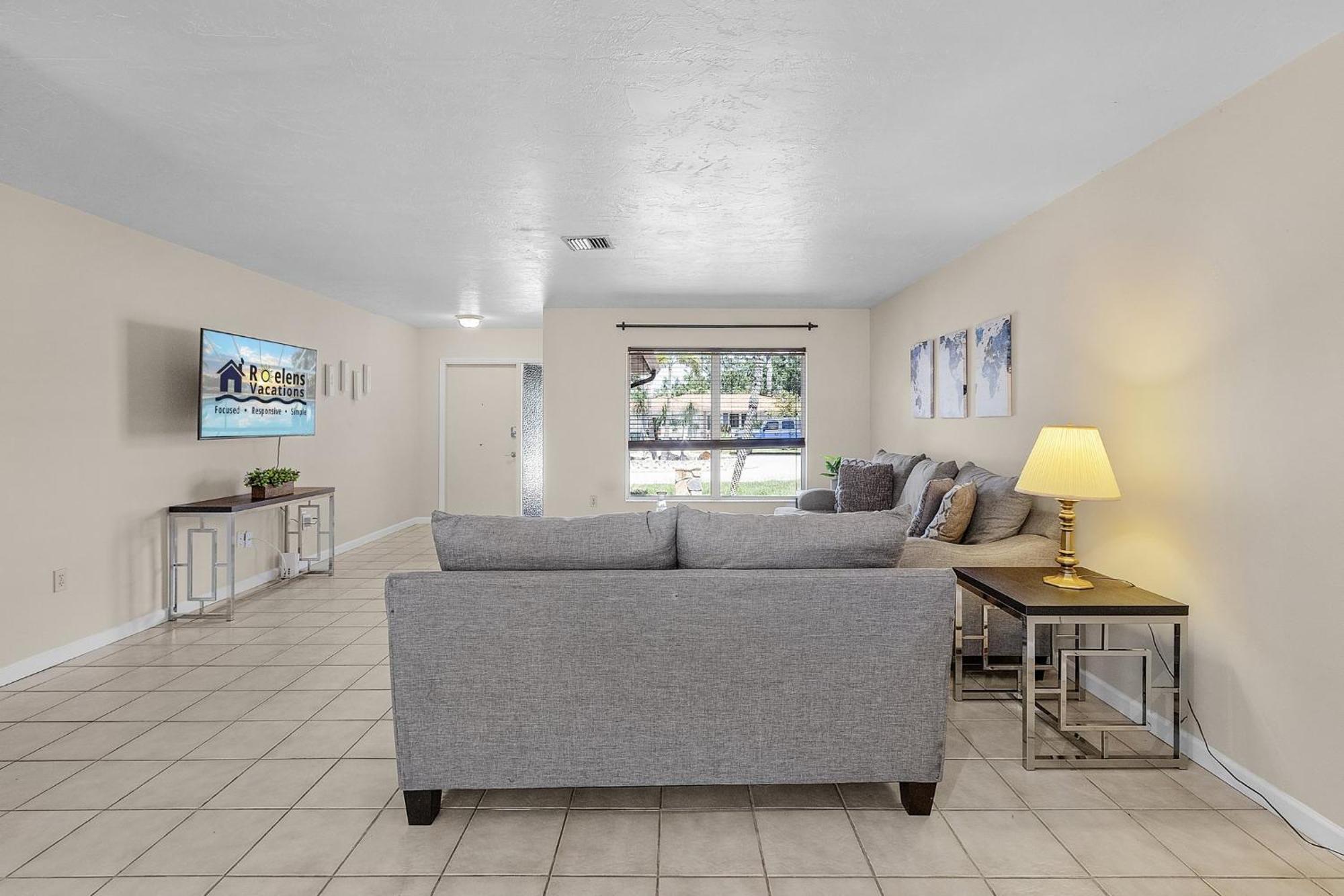 Saltwater Pool, Pet Friendly, Grill And Picnic Table - A Time For Paws - Roelens Vacations Ferienhaus