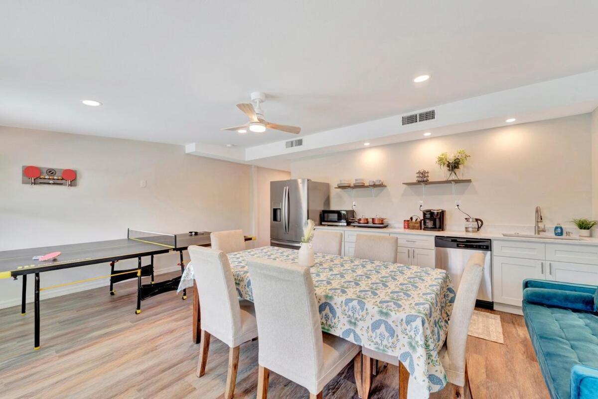 Holiday home 2 Kitchens, Pool, Ping Pong, Corn Hole, Bbq Venice
