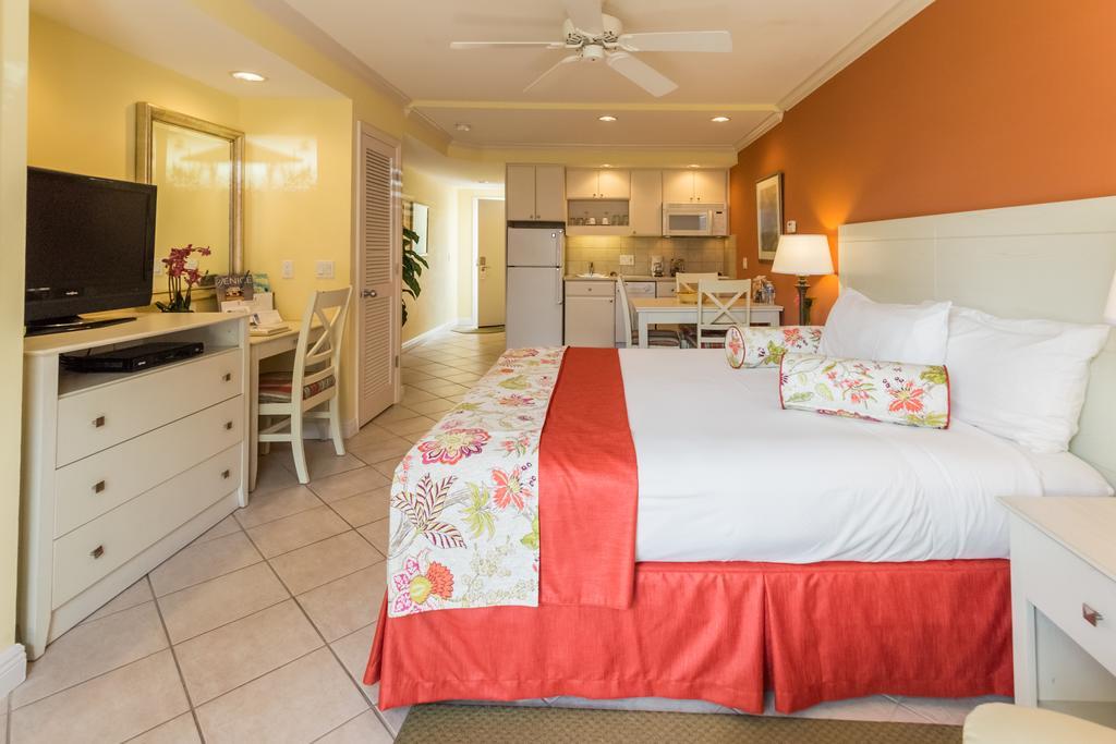Gasthof At The Beach-venice Florida Venice