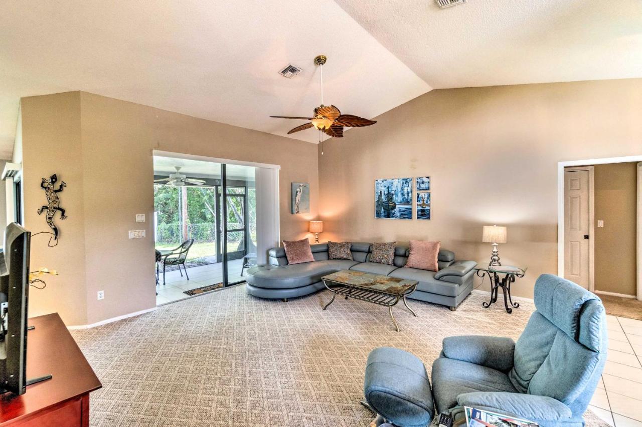 4 Mi To Beaches With Lanai And Yard In Venice! Ferienhaus