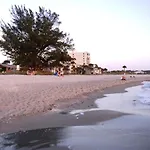 Venice Villas On The Beach