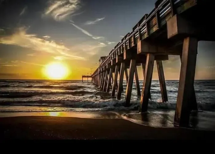 Beach And Sunset Lovers
