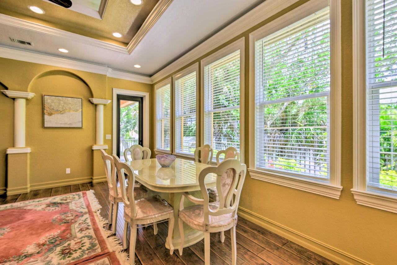 Elegant With View - Walk To Beach! * Venice