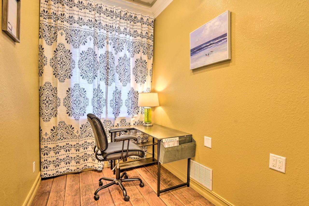 Elegant With View - Walk To Beach! * Venice