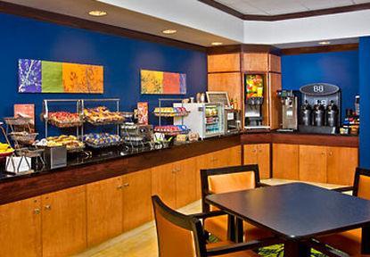 Hotel Fairfield & By Marriott Venice Venice Gardens
