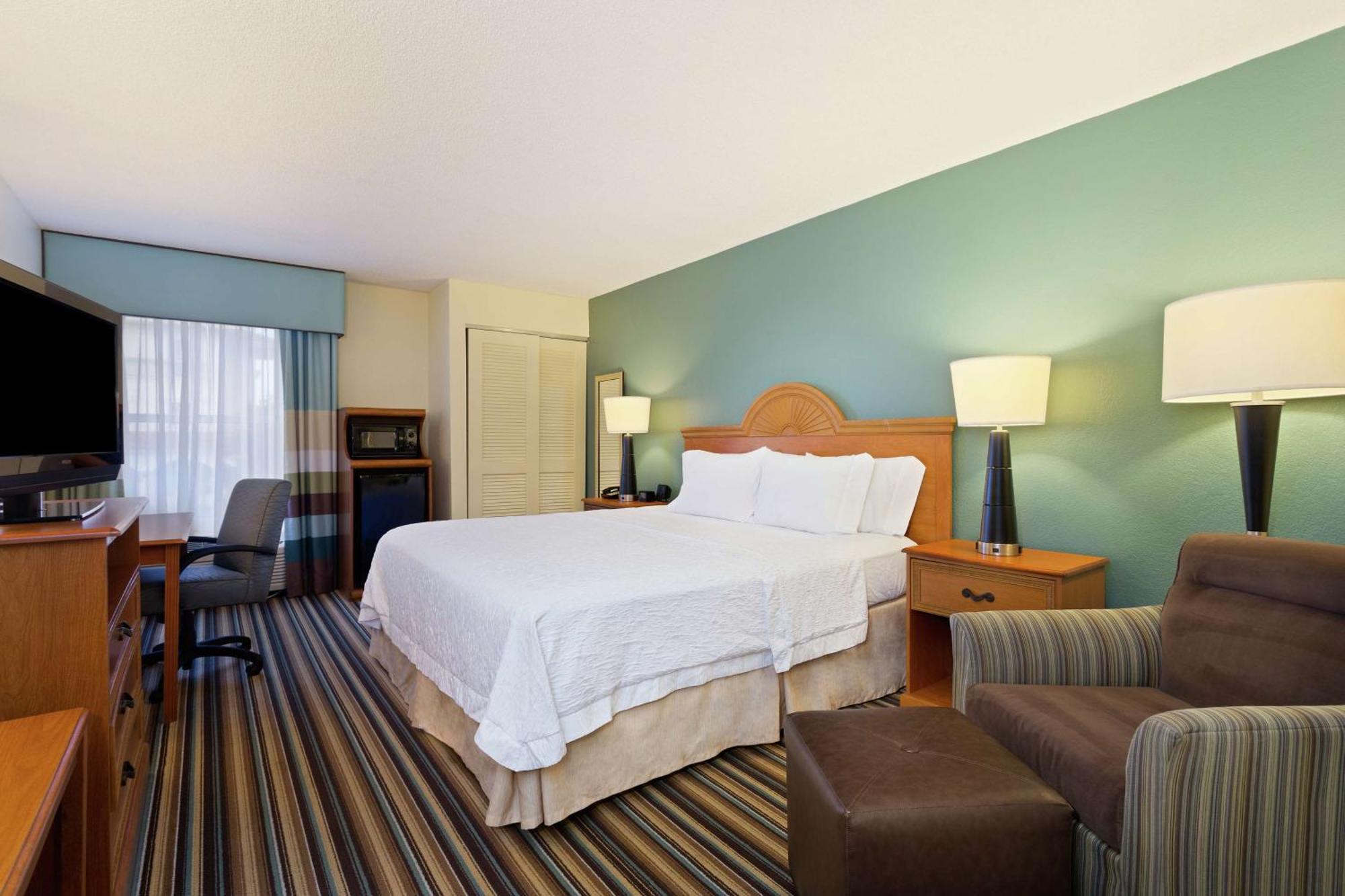 Hotel Hampton & Bayside South Sarasota 3*