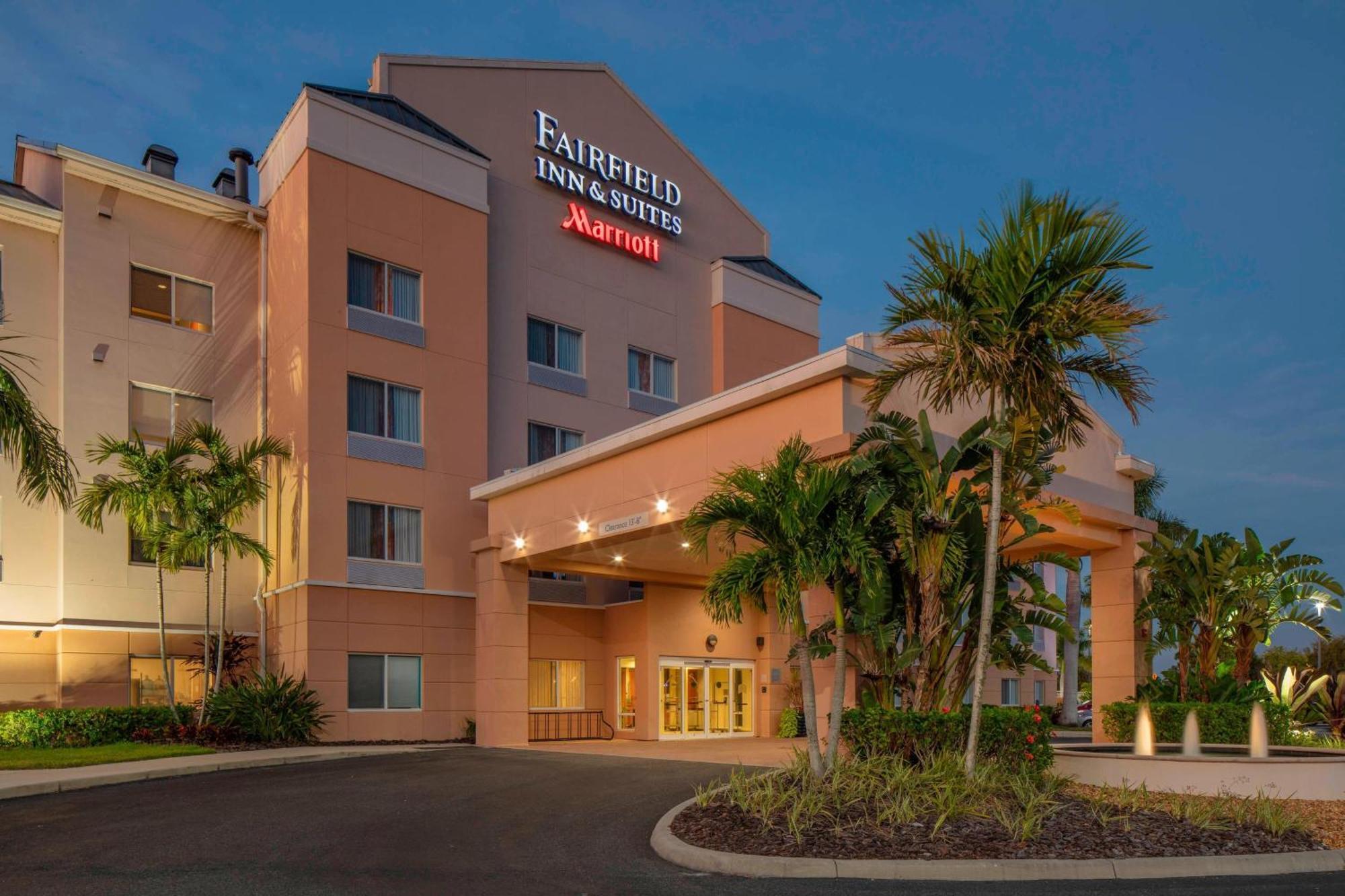 Hotel Fairfield & By Marriott Venice Venice Gardens