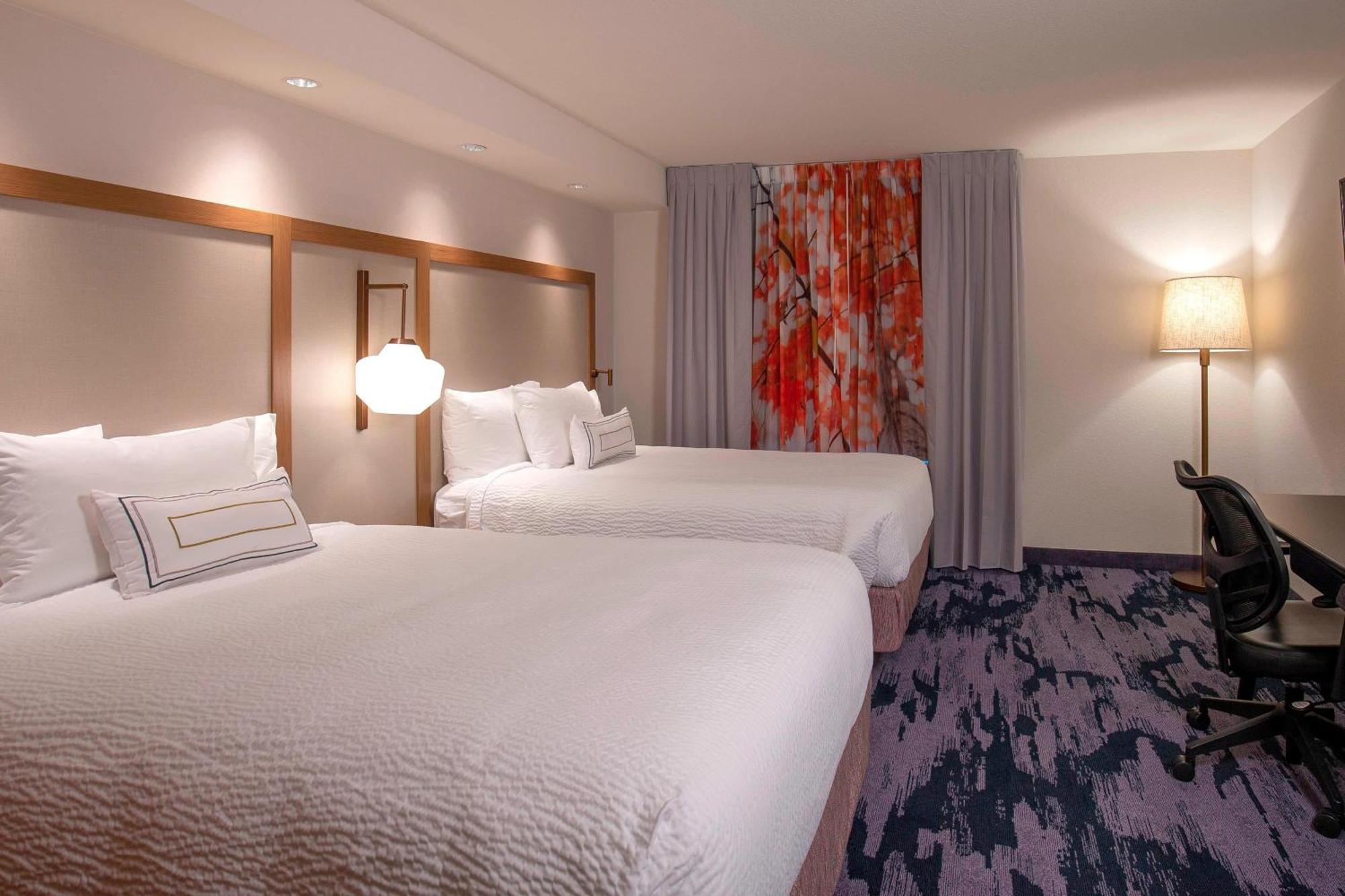 Hotel Fairfield & By Marriott Venice Venice Gardens