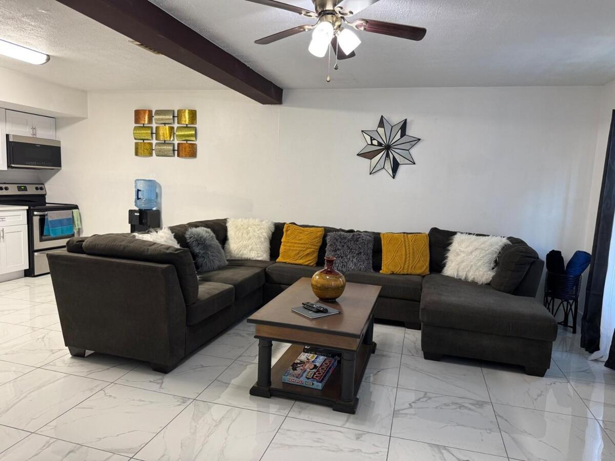 Huge In-law Oasis- Private Entrance Venice