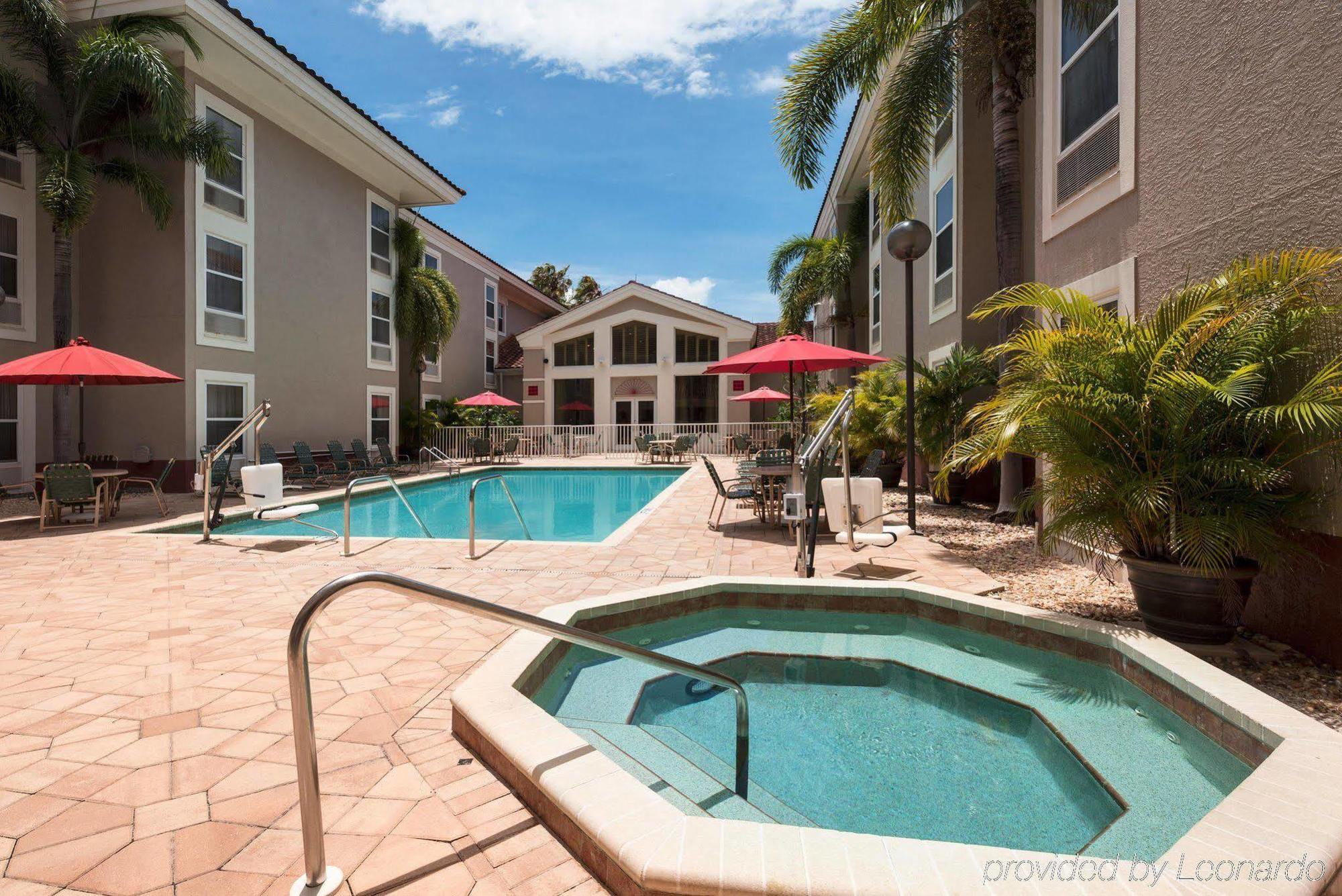 Hampton & Bayside South Sarasota