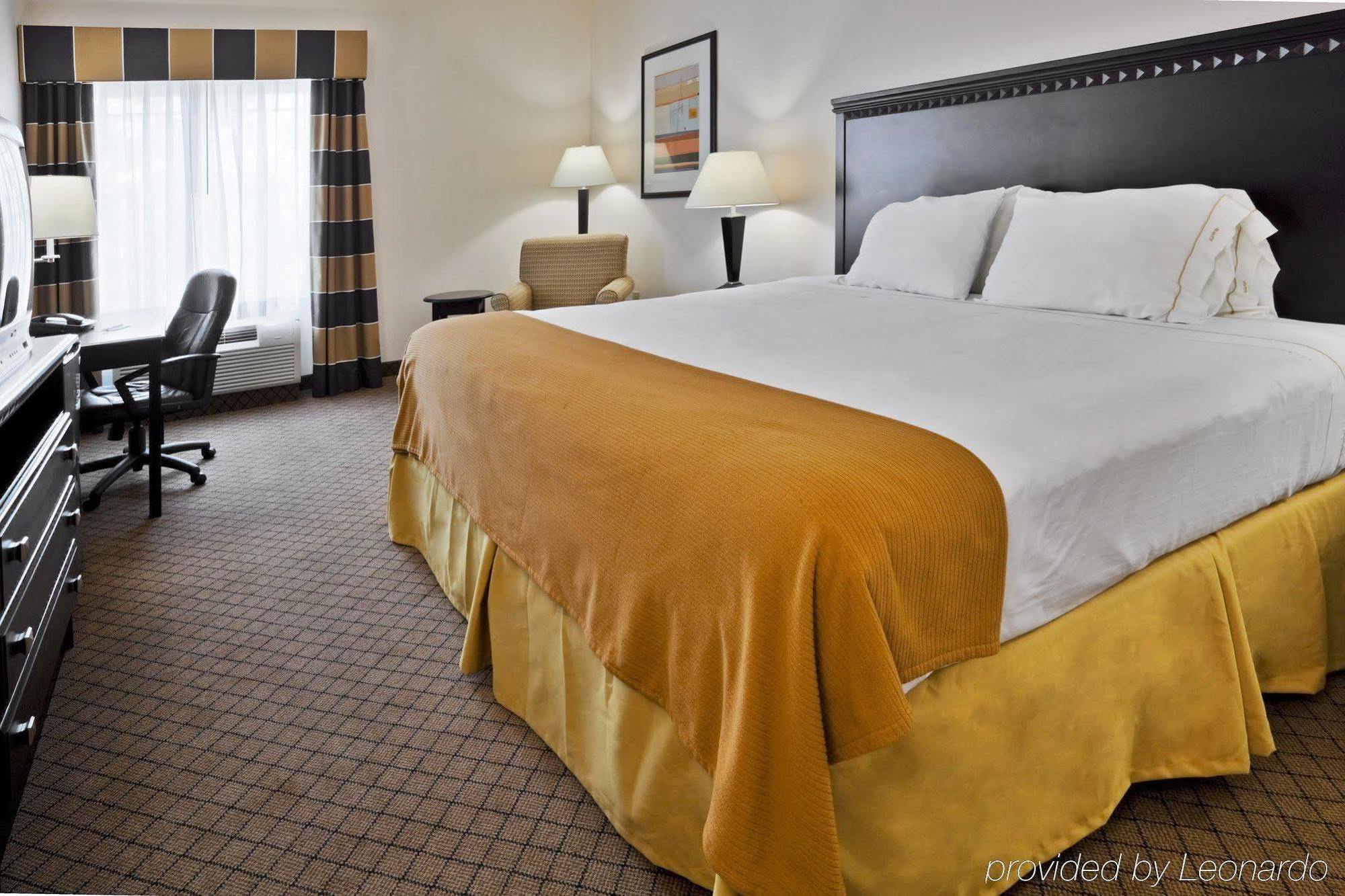 Express Venice By Ihg Hotel 2*