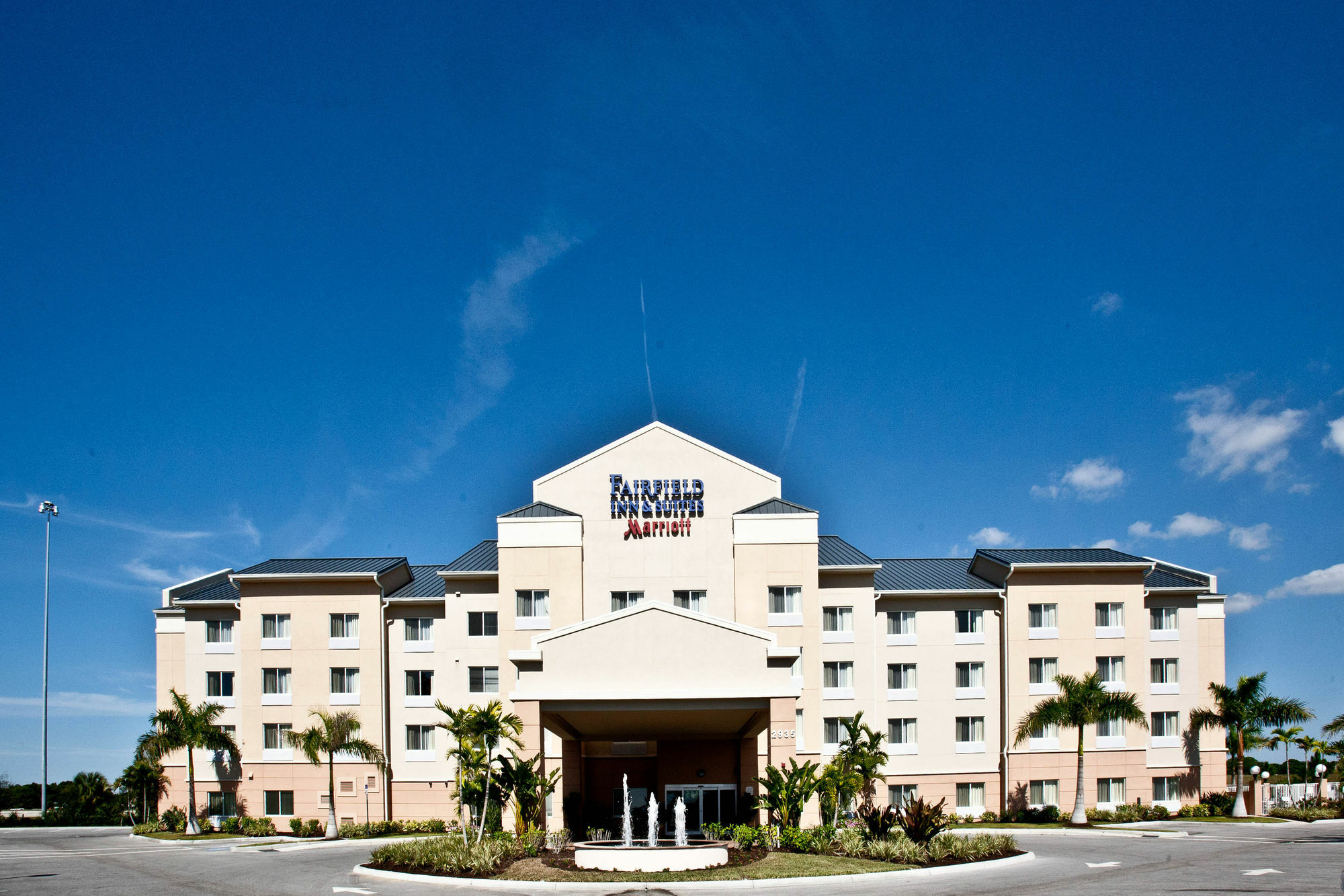 Fairfield & By Marriott Venice Hotel 3*